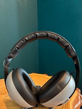 BaBy BanZ Over-Ear Headphones with bluetooth